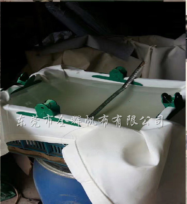 有機硅布（傳統(tǒng)帆布、耐用） (15)